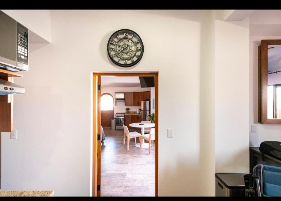 카보산루카스 Marina Cabo Plaza Unit 107A 아파트 호텔 외부 사진