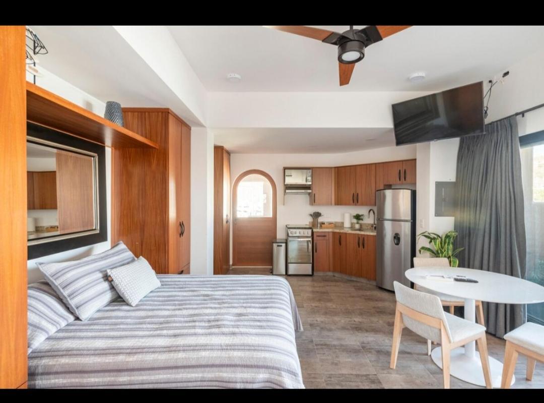 카보산루카스 Marina Cabo Plaza Unit 107A 아파트 호텔 외부 사진